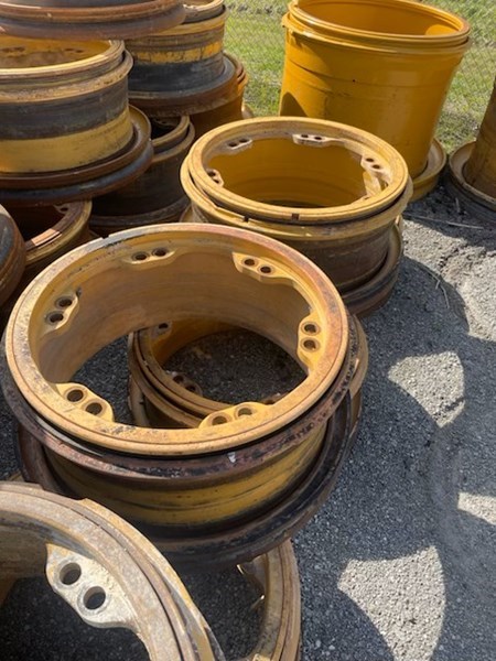 Caterpillar 770 770G Rim Assy