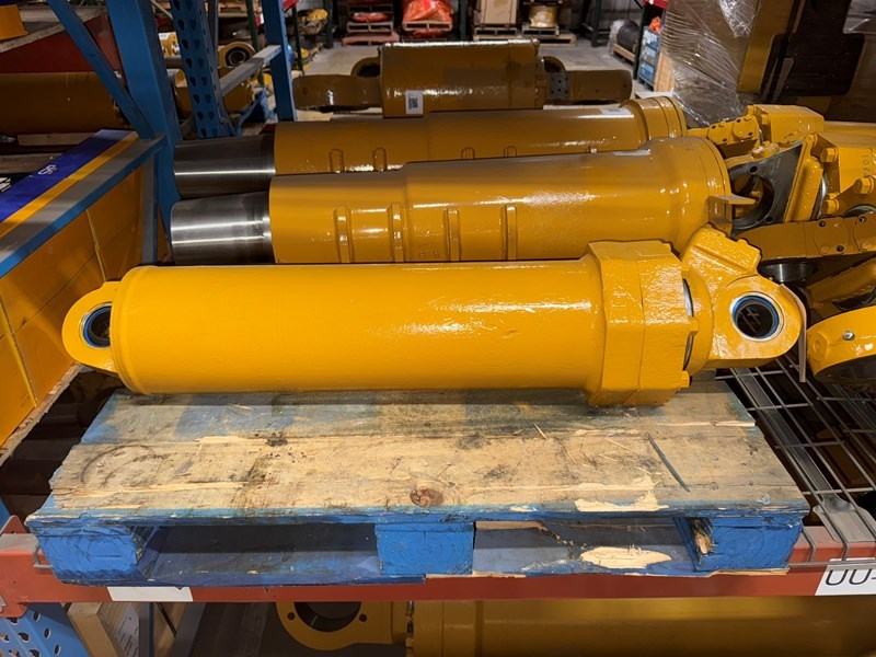 Caterpillar 769D 769D Hoist Cylinder