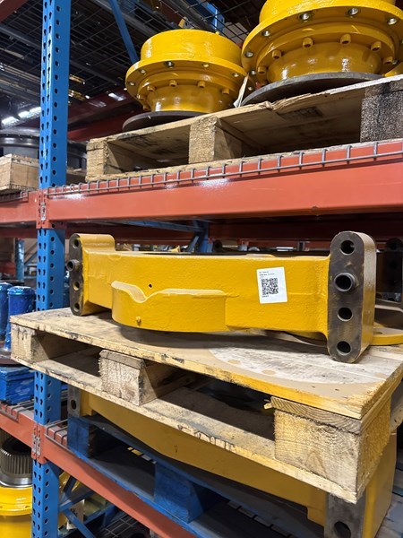 Caterpillar 980M 980M Rear Trunion Support