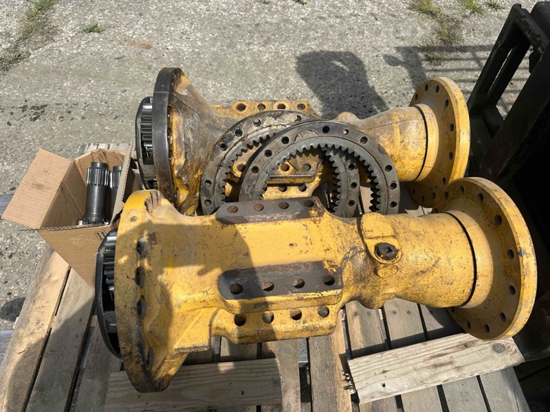 Deere 544K 544K Front Axle Corner