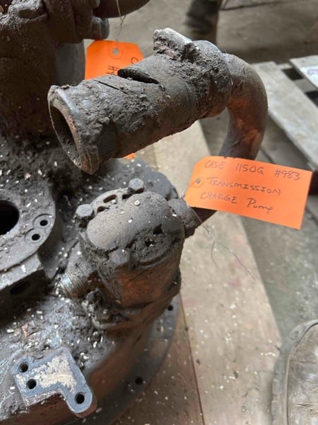 Case 1150G 1150G Transmission Charge Pump