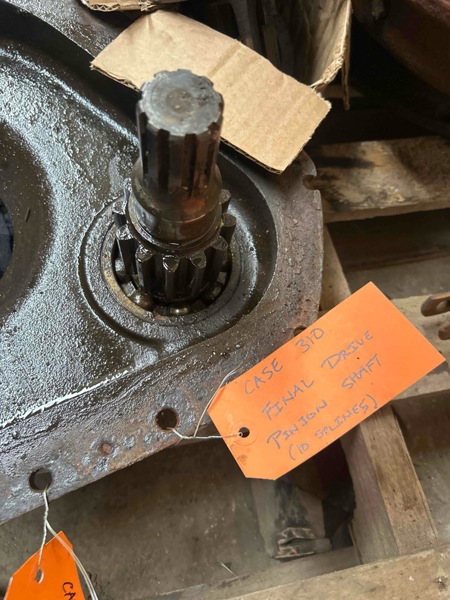 Case 310 310 Final Drive Pinion Shaft