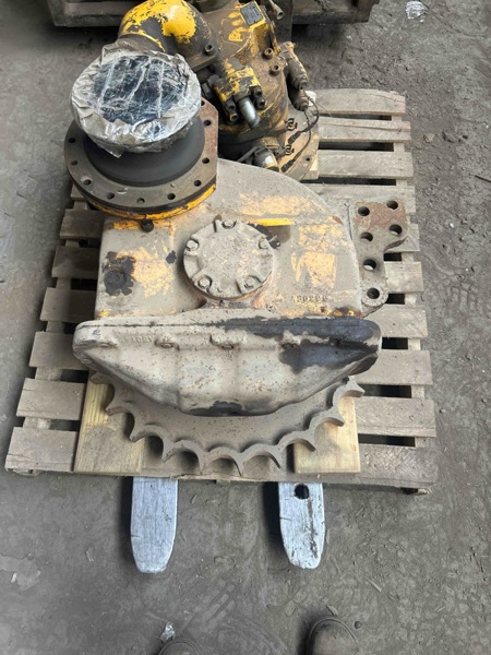 Case 750 750 LH Final Drive