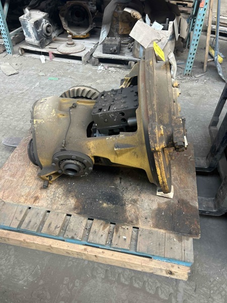 Caterpillar D4H D4H Transmission Core