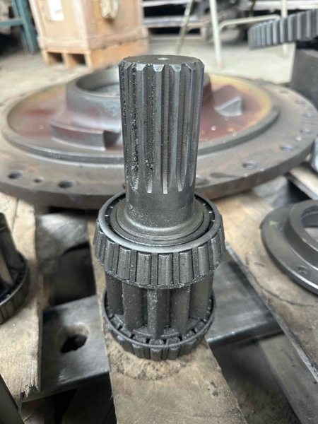 Deere 850C 850C Long Track Final Drive Pinion Shaft