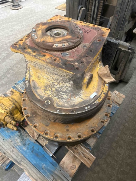 Deere 755K 755K Long Track/Standard Final Drive Core