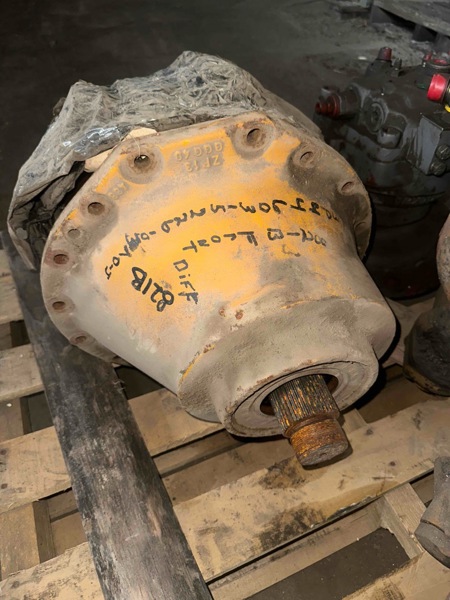 Case 821B 821B Front Differential