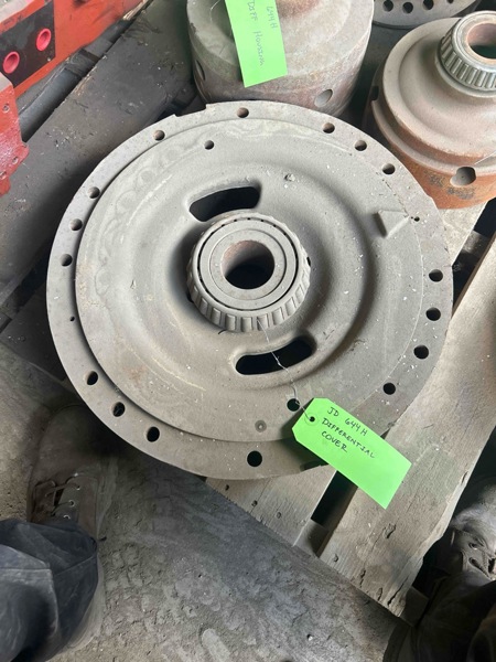 Deere 644H 644H Differential Cover