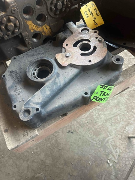 Deere 450C 450C Transmission Front Cover