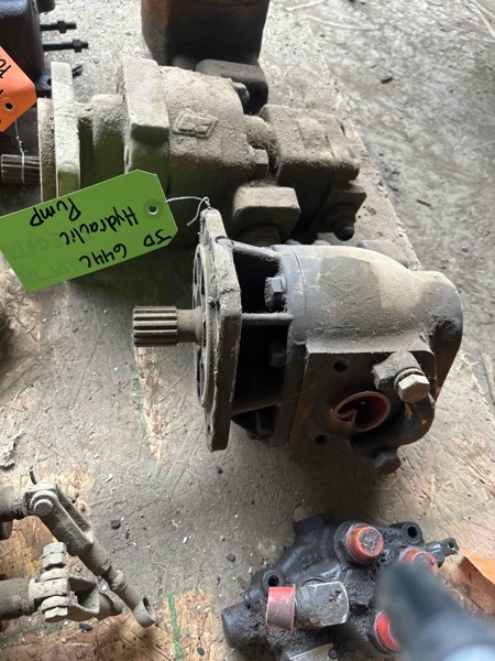 Deere 644C 644C Hydraulic Pump