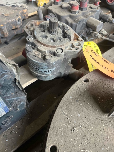 Case 580C 580C Hydraulic Pump