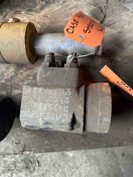 Case 580K 580K Steering Valve