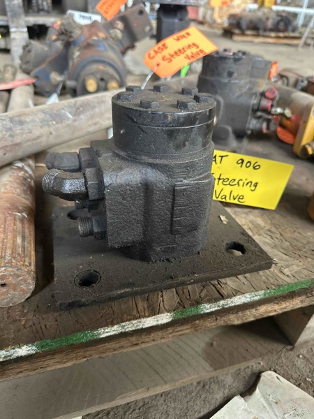 Caterpillar 906 906 Steering Valve