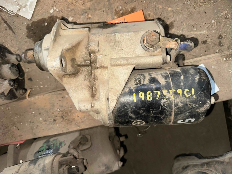 Case 580L 580L Starter