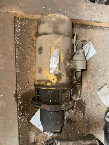 Caterpillar D4C D4C Starter