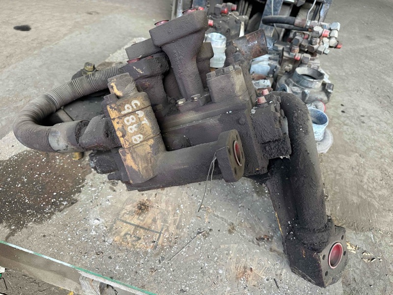 Caterpillar 988B 988B 2 Spool Control Valve