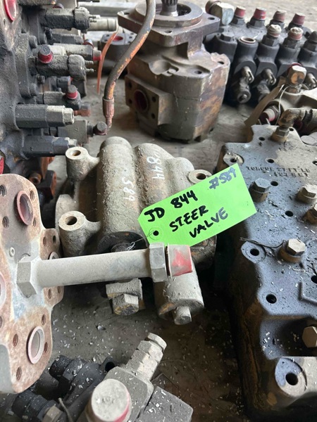 Deere 844 844 Steering Control Valve
