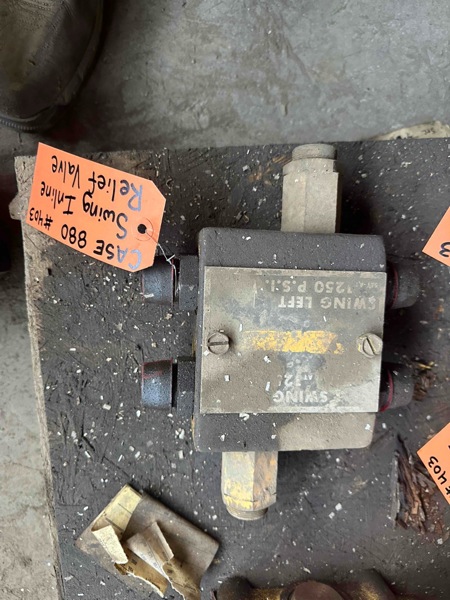 Case 880 880 Swing Inline Relief Valve