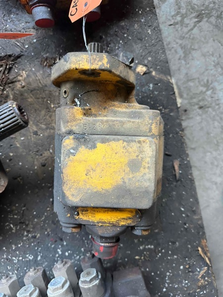 Case 880 880 Swing Motor