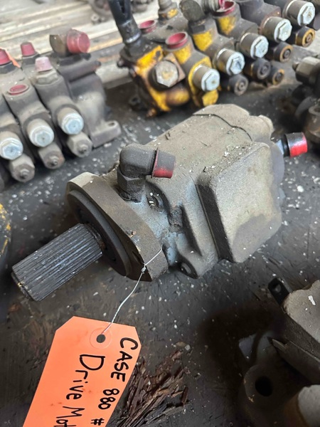Case 880 880 Drive Motor