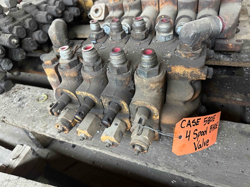 Case 580E 580E 4 Spool Backhoe Valve