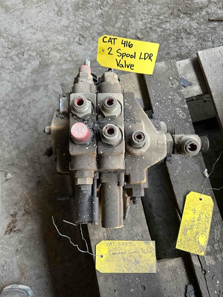 Caterpillar 416 416 2 Spool Loader Valve