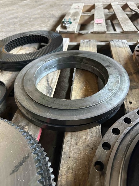 Deere 844J 844J Rear Differential End Shim