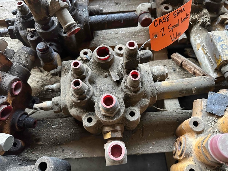 Case 580CK 580CK 2 Spool Loader Valve