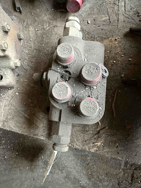 Jcb 214-3 214 1 Spool Auxiliary Valve