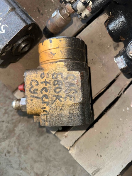 Case 580K 580K Steering Valve