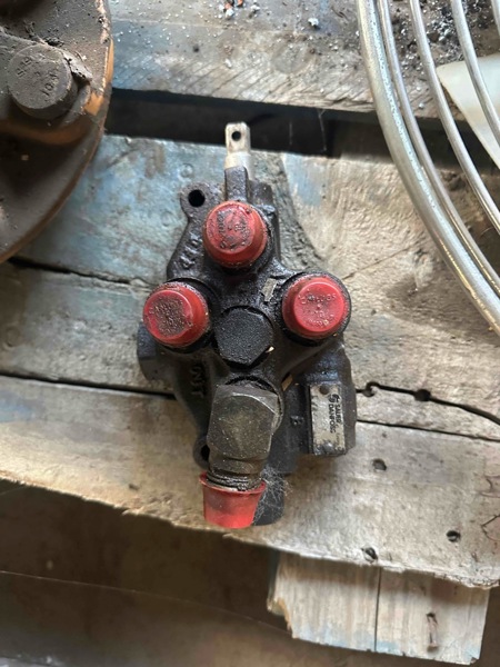 Case 60XT 60XT 1 Spool Auxiliary Control Valve