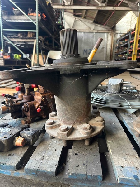 Case SR200 SR200 Axle Corner