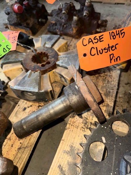 Case 1845 1845 Cluster Pin