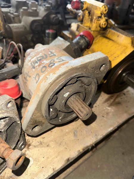 Case 580C 580C Hydraulic Pump