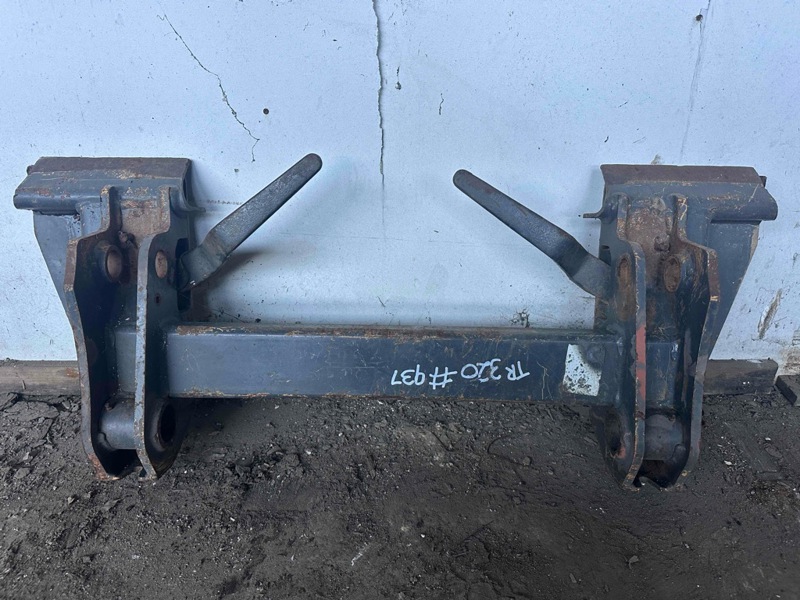 Case TR320 TR320 Quick Coupler