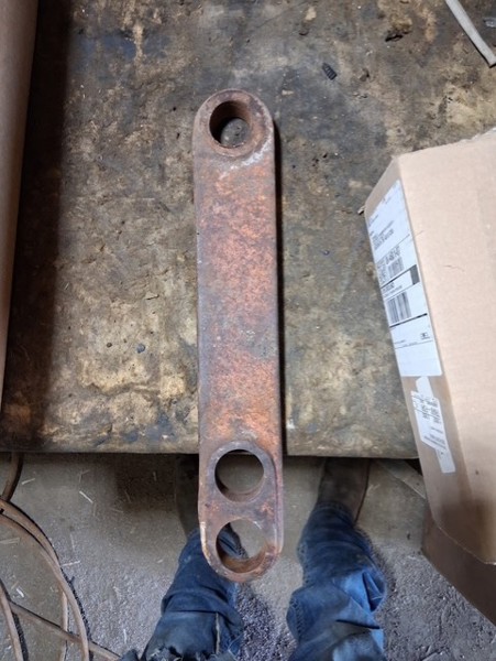 Deere 310B, 510B 310B Backhoe Bucket Side Links