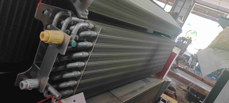 Case Quadtrack A/C Condenser