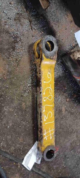Deere 555B Bucket Link, Loader
