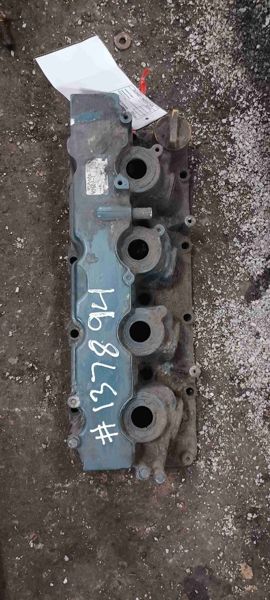 Kubota SSV65 Valve Cover
