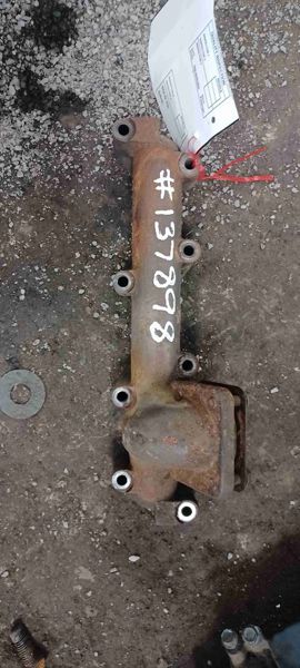 Kubota SSV65 Exhaust Manifold