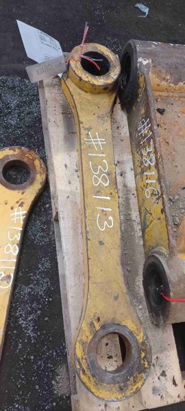 Komatsu PC210LC-11 Bucket Link, Backhoe