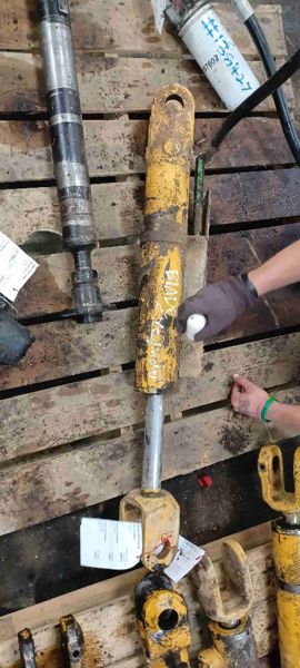 Deere 648G Blade Lift Cylinder