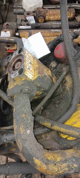 Deere 644G Hydraulic Pump