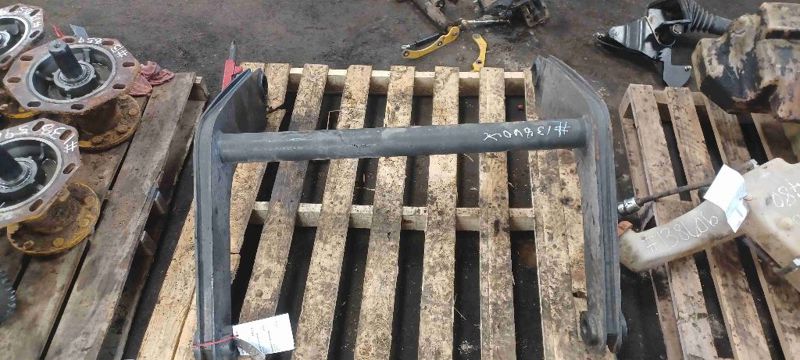 Deere 318D Upper Boom Frame Linkage