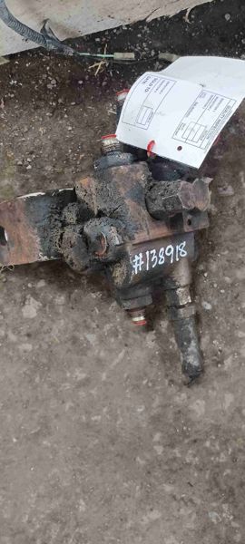 Case 621B Accumulator Valve