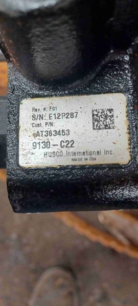 Deere 318D Control Valve