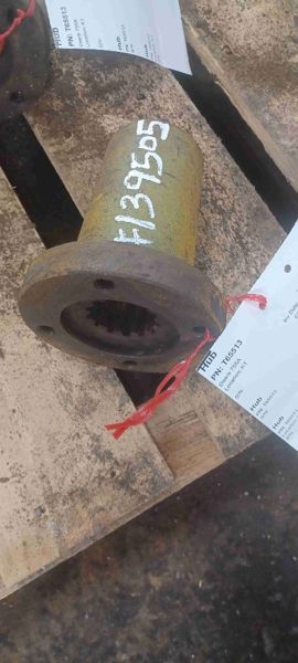 Deere 755A Hub
