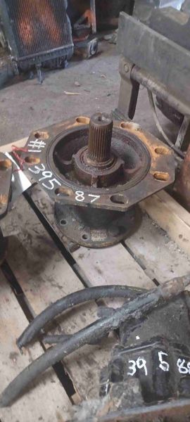 Deere 318D Axle Assembly