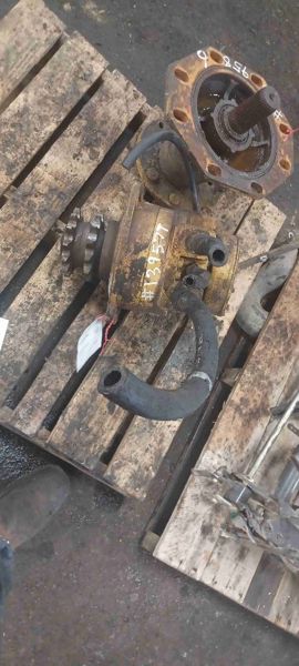 Caterpillar 236B Hydrostatic Motor