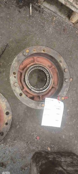 Case 580SK R.H Hub Hsg